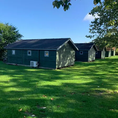 Tangloppen Camping & Cottages Ishøj Extérieur photo